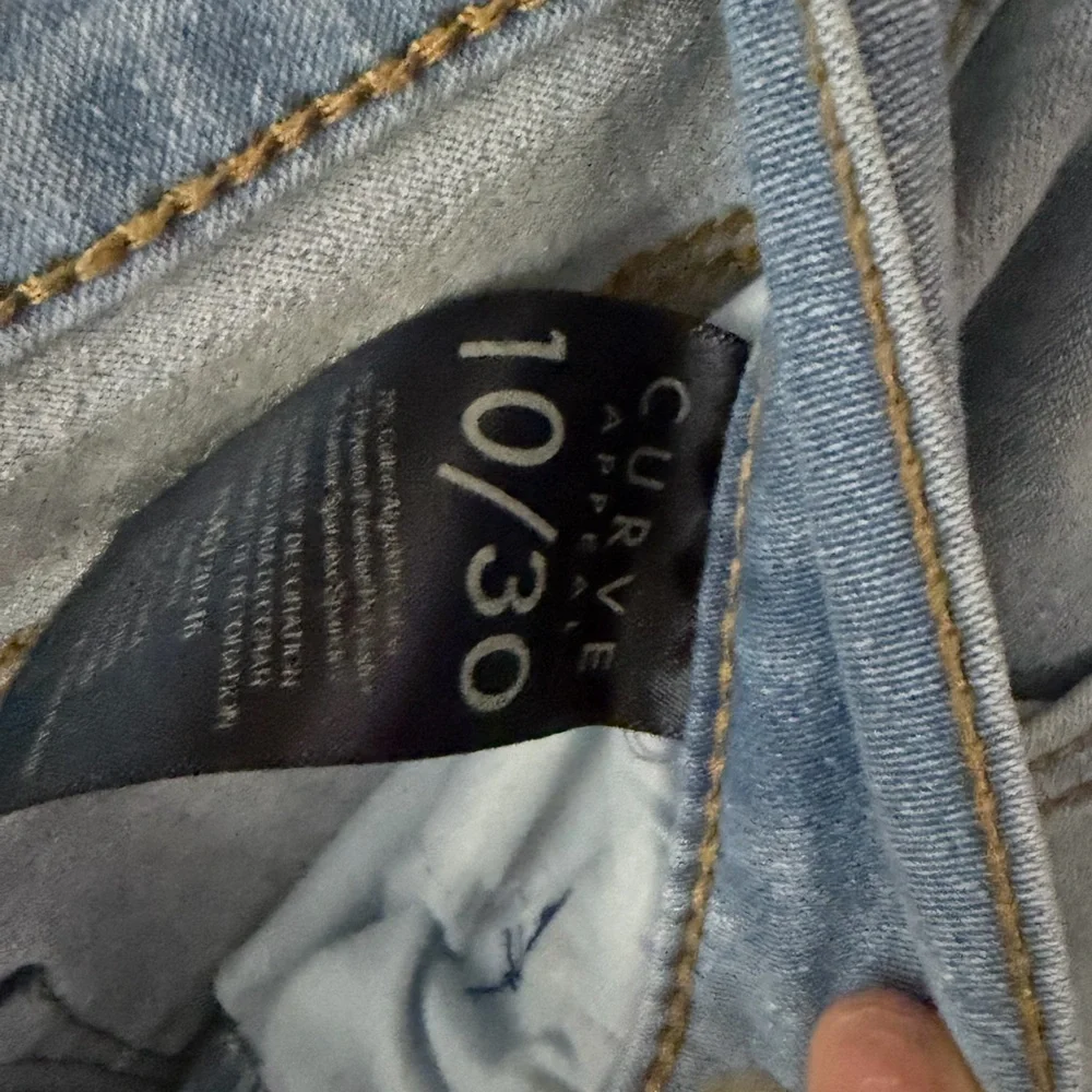 Women's Light Blue Jeans - Picture 3 of 4